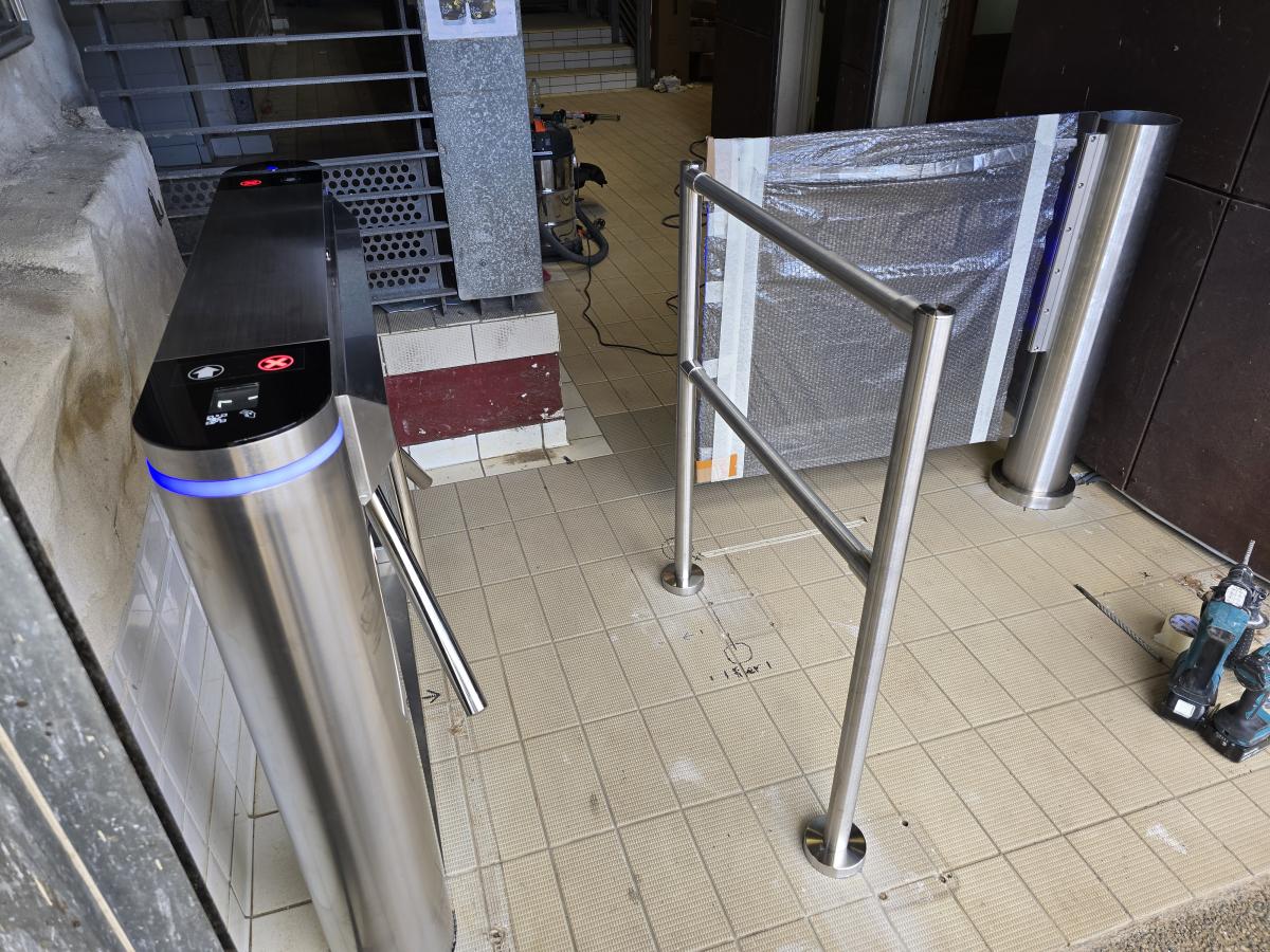 Piscine  Vue Belle Saint Paul à LA REUNION : IDTRONIC + ITBOX + AWOO + SOLEIL AU RDV