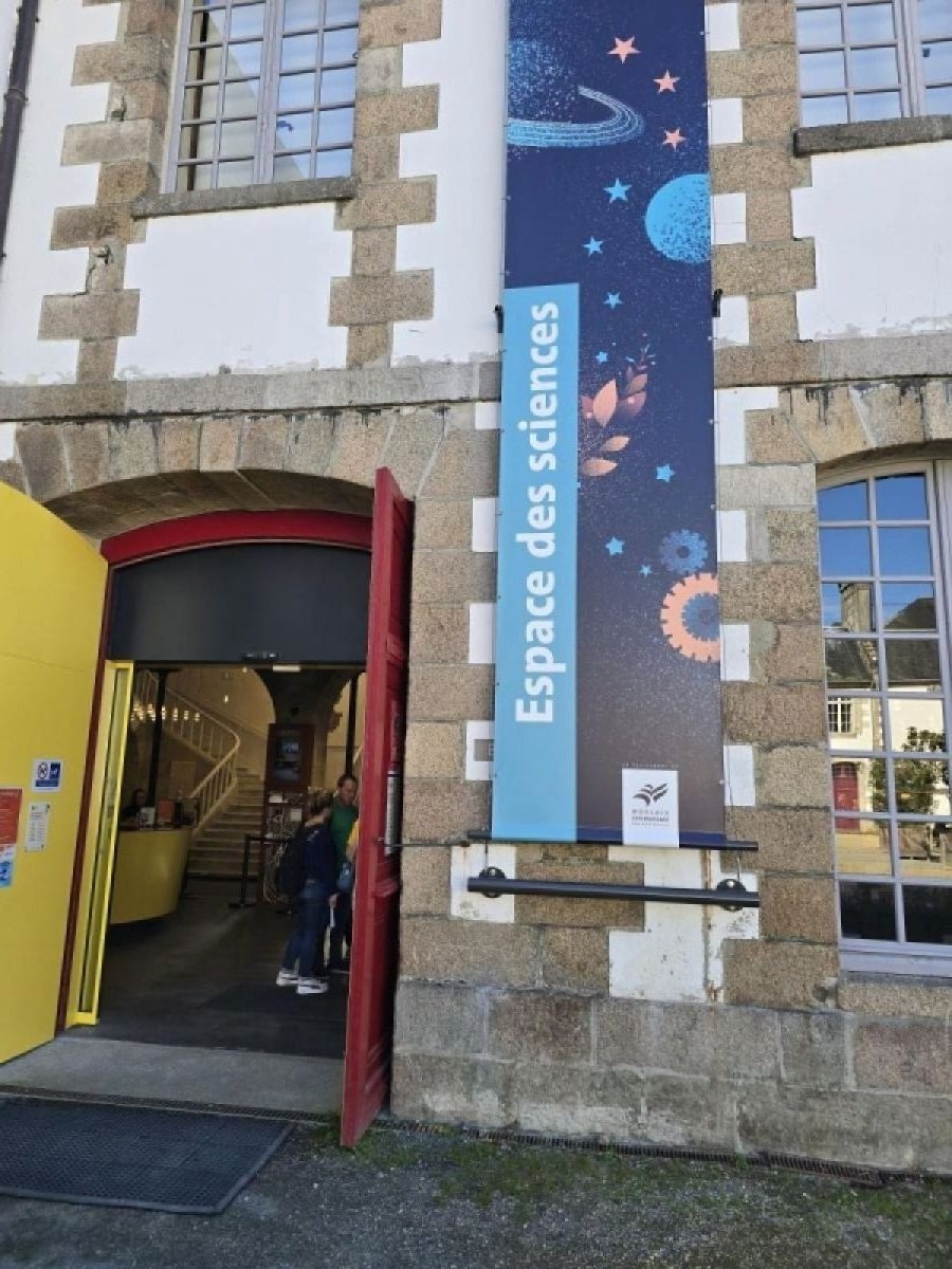 Billetterie Ingenie et solutions ITcotation, interfacage, Controle d'accès IDtroniic, comptage FMI , Portillon portillon motorisé, lecteur ID2000 et ID4000